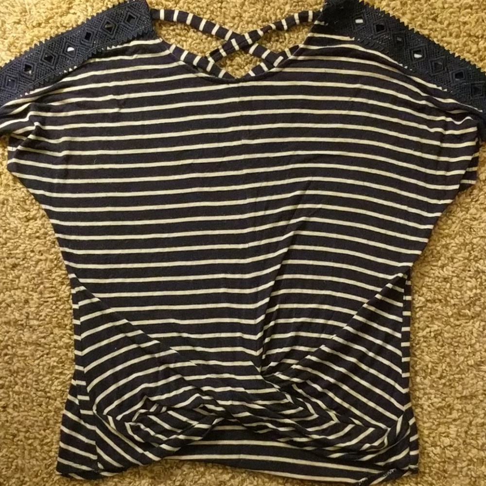 Navy/blue stripe shirt with details
